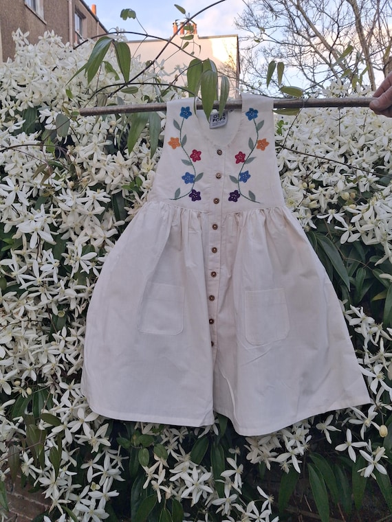 green emerald velvet dress Embroidered Dress Cream Color Kaftan for Kids