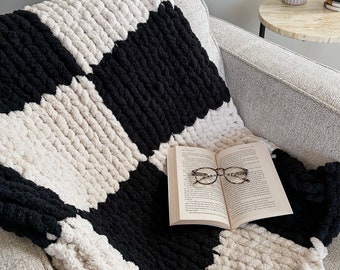 Checkered Chunky Knit Blanket Customized I Checkered Blanket l Cozy Knitted Blanket l Handmade l FREE SHIP