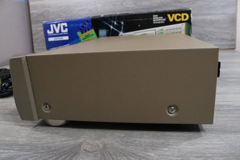 JVC xl-MV505GD 3 disc karaoke Vcd cd player changer player cd Near perfect image 5