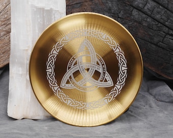 Gold Tone Celtic Triquetra with Know Your Power Saying - Altar Tray
