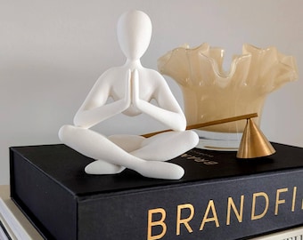 NObody - Prayer - Sculpture in Mid-Air