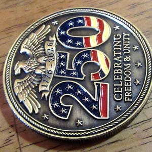 50 Stück 250-Jahre-Jubiläums-Gedenk-Challenge-Münzen - USA 1776-2026, 50 mm 3D Rahes Bild 5