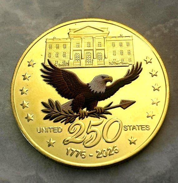 アメリカ建国250周年記念コイン - 自由の女神像と白頭鷲のデザイン