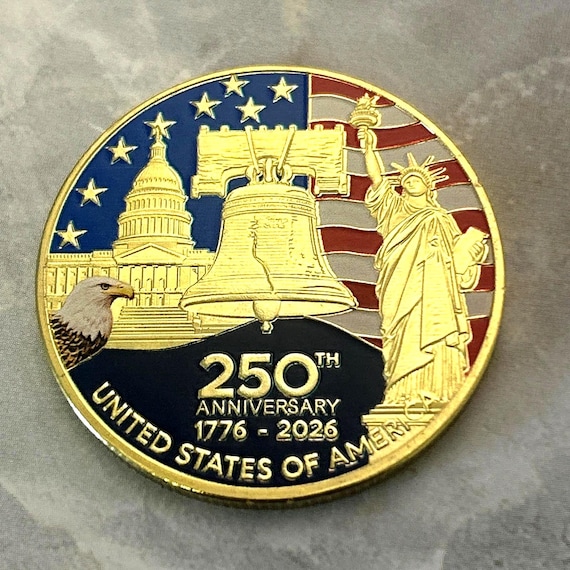 アメリカ建国250周年記念コイン - 自由の女神像と白頭鷲のデザイン
