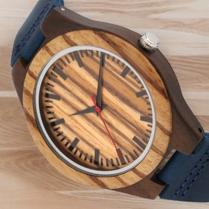 Classic zebra wood men watch featuring a quartz movement, a striking red seconds hand, and a blue genuine leather strap. Ideal for a sophisticated and unique style.