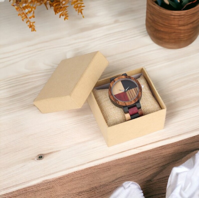 Stylish unisex quartz wristwatch featuring a colorful wood pattern dial and a matching natural wooden bangle band. Ideal for couples. Eco-friendly and fashionable.