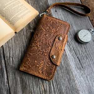 Leather Wristlet Wallet I Wallet with Phone Holder I Women Travel Wallet I Wallet Purse I Clutch Wallet I Credit Card Holder image 7