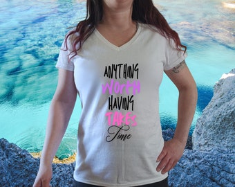 Inspirerend citaat T-shirt met V-hals: motiverend gezegde, katoenen T-shirt dames