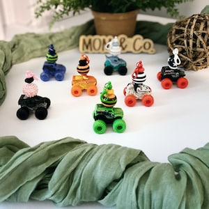 Monster Jam Truck Zipper Pulls / Backpack Charm / Zipper Pull / Boys / Girls / Monster Trucks / Jam / Gravedigger / El Toro / Kids / Fun