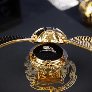 Fantasie Ringschatulle geflügelt – Einzigartige Schmuck Schnatz Box – Geschenk für Sie – Verlobungsring Schmuckschatulle
