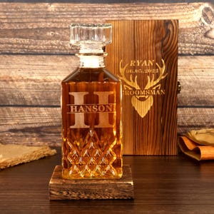 Custom Whiskey Decanter Set, Personalised Whiskey Decanter with Wood Box, Whiskey Decanter Wedding Favour，Best Man Gift，Gift for Dad
