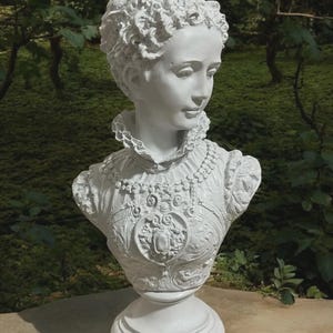 15.75 inches Marie Antoinette Bust  – Matte White Polyester Baroque Sculpture, Vintage Home Decor