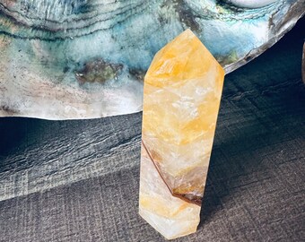 Butterscotch Quartz Crystal Healing Obelisk Tower