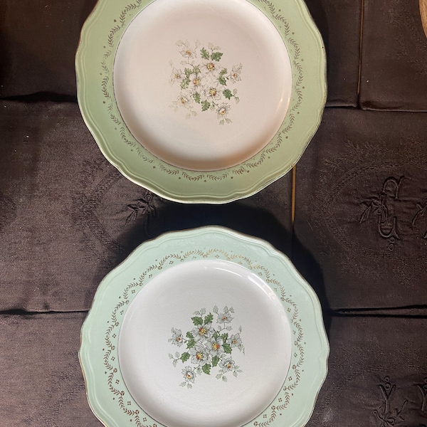 2 rares assiettes plates  l'amandinoise POREYLOR