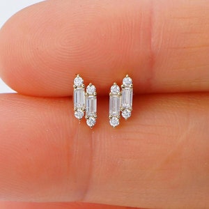 14k Solid Gold Baguette Lab Diamond Small Stud Earrings Minimalist Cartilage Stud Earrings Threadless Flat Back Conch Studs Tragus Studs