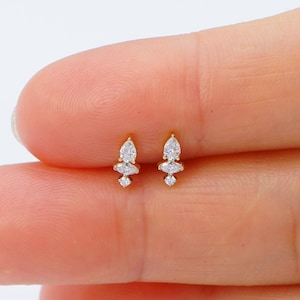 14K Solid Gold Small Lab Diamond Threadless Earrings Minimalist Tragus Stud Earrings Gold Flat Back Earrings Helix Studs