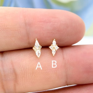 Boucles d'oreilles minuscules en or massif 14 carats Boucles d'oreilles cartilagineuses à dos plat avec diamants de laboratoire Boucles d'oreilles Tragus en diamant Boucles d'oreilles conque Bijoux finement percés
