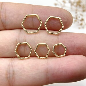 14K Solid Gold Hexagonal Seamless Hinged Septum Hoop, Daith Clicker, Spiral Conch Segmented Hoop, Gold Nose Ring, Fine Pierced Jewelry 16G