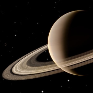 4K, HDR, Space Saturn Mobile Wallpaper Collection