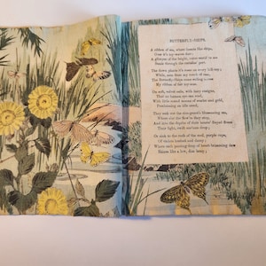 JAPANESE JINGLES di Mae St. John Bramhall. Libro d'epoca di poesie illustrate con stampe xilografiche su carta crespa.