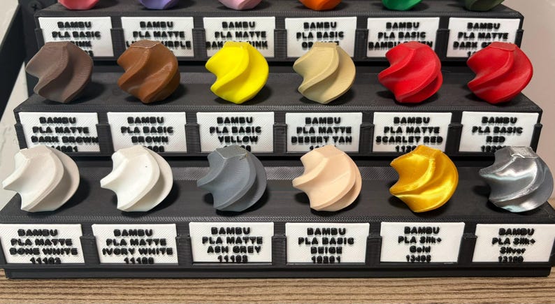 Prinzessin Donut Regal Buddy Dungeon Crawler Carl, Katzen Bücherregal Dekor, LitRPG Fan Geschenk, Fantasy Reader Regal Dekor Bild 9