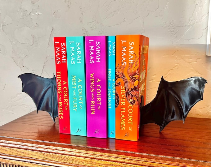 Bat Wing Bookends – Gothic Bookends – Fantasy Bookshelf Decor – Gift for Book Lovers