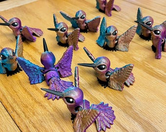 Hummingbirds Tiny Articulating  3D Printed Miniature Bird, Small Decorative Figurine, Lightweight Collectible