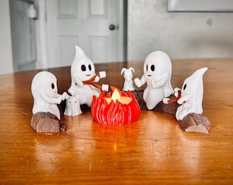 Ghost Family Campfire Gathering | Spooky Halloween Decor | Cute Ghost Figurine Set with Kids & Pets | Campfire Display | Haunted Ghost Scene