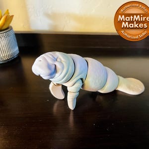 Seekuh Figur | Niedliches Meeresungeheuer Sammlerstück | Meerestier-Skulptur | Ocean-Liebhaber-Geschenk | Küsten Dekor | Seekuh Art