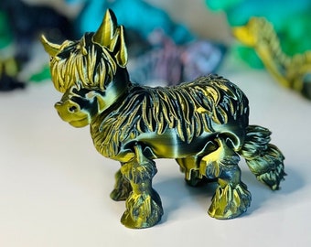 Highland Cow Cute 3D Printed Articulating Rustic Farmhouse Decor, Cute Cow Lover Gift, Farm Animal Figurine for Home or Office Display