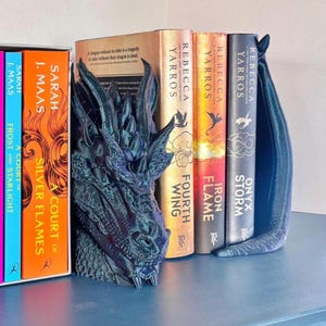 Dragon Book Nook Shelf Decor, Library Decor, Fantasy Decor 3D Printed Bookshelf Insert Dragon Head & Wings