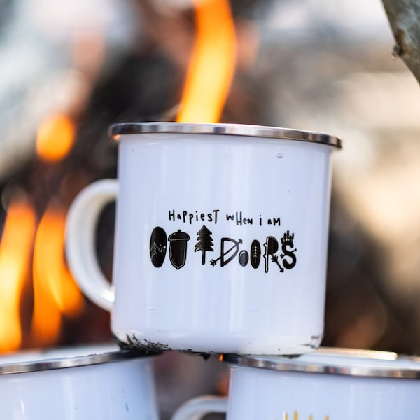 Emaille Tasse OUTDOORS | leicht und robust Outdoor Camping Designed in Germany Kaffee Lagerfeuer Nachhaltig Geschenk Campervan Vanlife