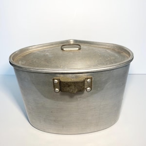 Vintage Aluminum Triangle Canister T.A.C.U. Co. WEAR-EVER Kitchen Camping