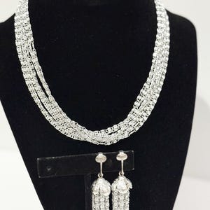 Vintage Sarah Coventry Silvertone 2 Pc Necklace + earrings set