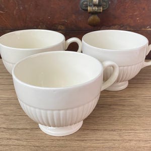 SET of 3 Antique 1920s Etruria Barlaston WEDGEWOOD Edme mugs