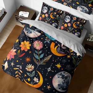Vintage Gold Celestial Moon & Flowers Cosmic Bedding Set, Mystical Witchy Duvet Cover, Boho Black Bedspread, Bohemian Night Stars Bedding