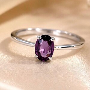 Dark Spinel Ring · Oval Gemstone Ring · 925 Sterling Silver · Minimalist Dainty Jewelry · Adjustable Ring · Gift for Her · Thin Band Ring