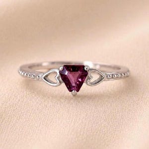 Triangle Spinel Ring · Heart Band Ring · Purple Gemstone Ring · Adjustable 925 Sterling Silver Ring · Dainty Romantic Ring · Gift for Her
