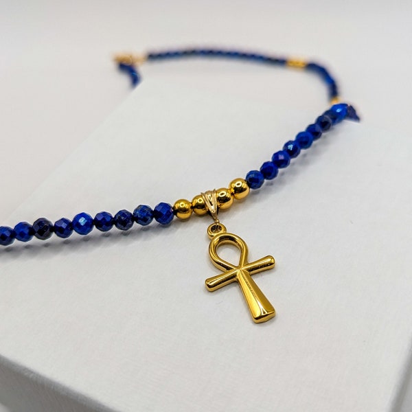 Collier en Lapis Lazuli et perle en dorée avec pendentif Egyptien Croix de Ankh, cadeau élégant