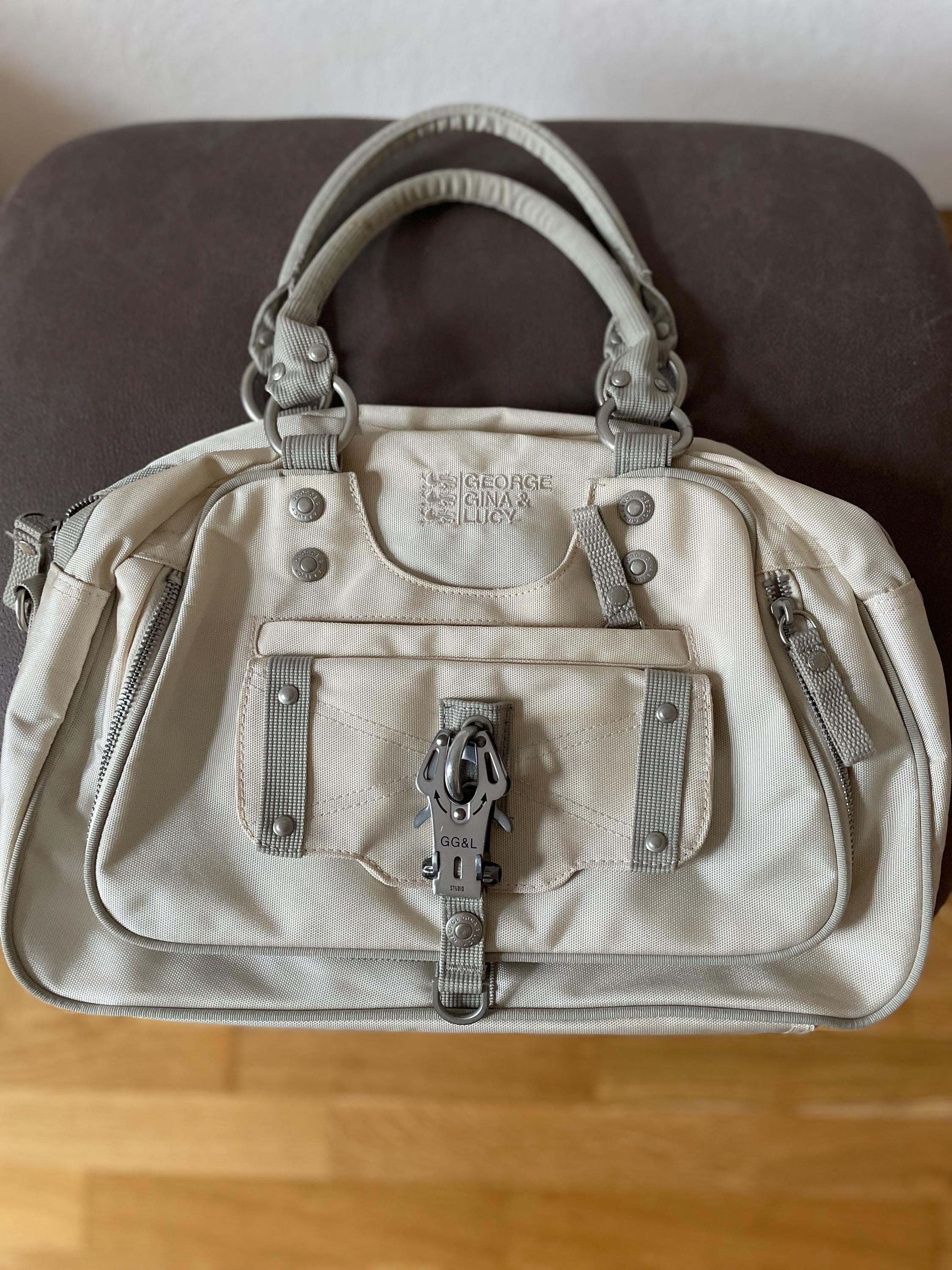 George, gina lucy - Etsy 日本