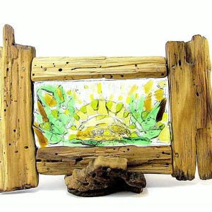 Minivitrage. Art glass. Candle Holder. Artistic design. Sun Catcher. Fused Glass. Driftwood.
