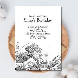 Może przedstawiać: Czarno-białe zaproszenie z wzorem fali. Tekst brzmi "join us to celebrate Simo's Birthday. Friday 28th October 8 o'clock Wall Street Pub 123 Pedro Antonio Street RSVP to Daisy 01234 567 890"