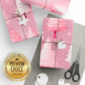 CARTA DA REGALO A FORMA DI ALBERO DI NATALE ROSA - Carta da regalo con finitura opaca o lucida in diverse dimensioni