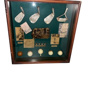 Caixa de sombra vintage de golfe 38 cm x 38 cm - Babe Zaharias - Bobby Jones com tacos e bolas/tees