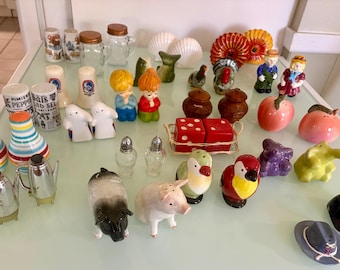 栓付きビンテージ塩コショウ入れ