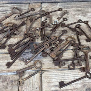 Authentic 1800s Skeleton Keys - Real Skeleton Master Door Keys - Brass Iron Bronze Steel