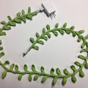 Crochet Vine Phone Charger PATTERN