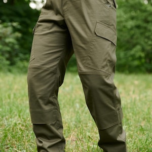 Olive Green Cargo Pants: Personalized Combat Ripstop Trousers