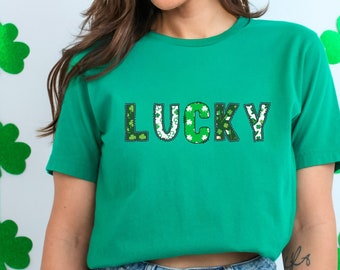 Lucky Shamrock Shirt for Women, Cute Irish Shirt, Funny St Patricks Day Tshirt , St Pattys Day Teacher Tee, Four Leaf Clover Family T-shirt