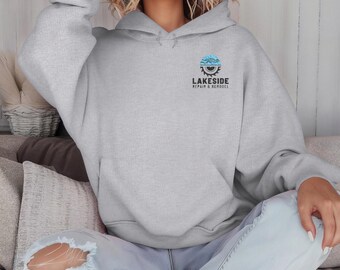 刺繍入りビジネスロゴ ユニセックス ヘビーブレンド™ フード付きスウェットシャツ、ロゴでカスタマイズ、パーソナライズフード付きスウェットシャツ、従業員ギフト